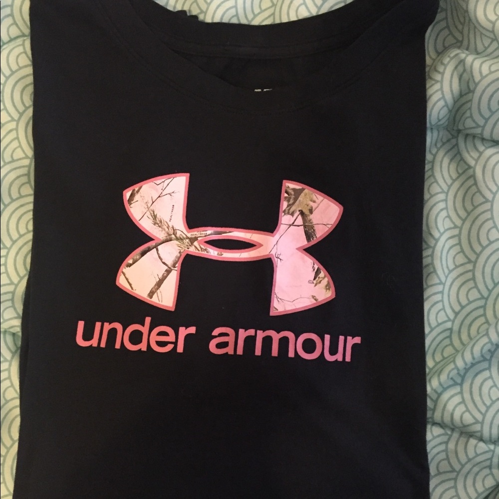 Under armour long sleeve shirt